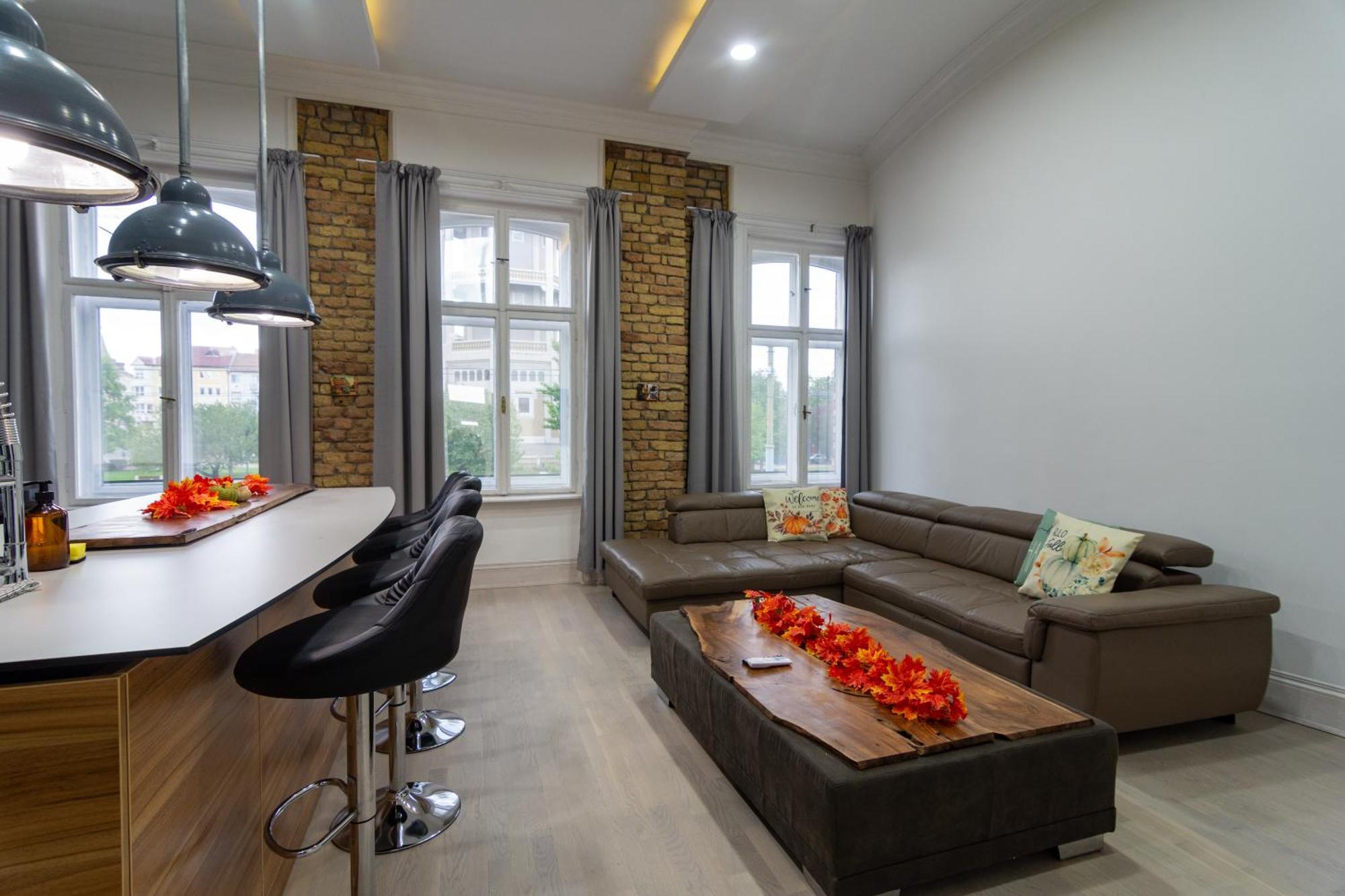 Tower Szeged Belvarosi Exkluziv Panoramas Apartman - Free Parking 外观 照片