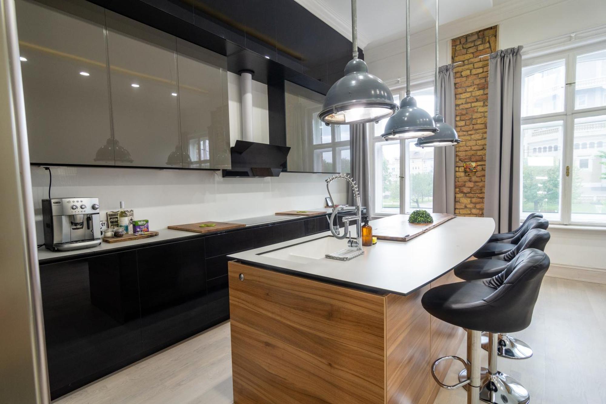 Tower Szeged Belvarosi Exkluziv Panoramas Apartman - Free Parking 外观 照片